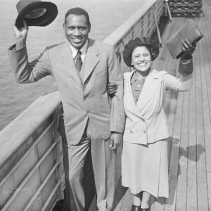 885: Bless This Mess